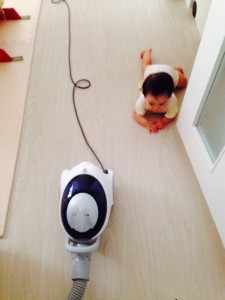 スーパーハイハイ。