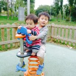 グーーンと立ちあがる。