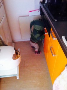 チビチビチョロチョロ。