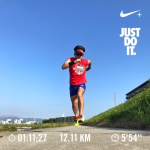 ホップステップジャンプで暑さを乗りきるオトコ。