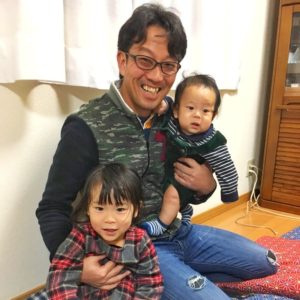 昭和生まれと平成生まれの人々。